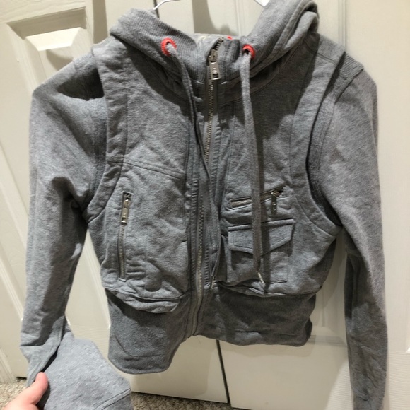 Lululemon Athletica grey zip-up hoodie, approx size 6 - Picture 1 of 5